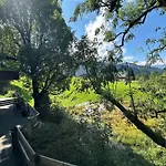 Вилла Gem: Alps View Serene Pond Гштад
