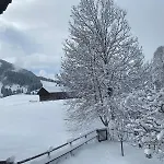 Gem: Alps View Serene Pond * Гштад