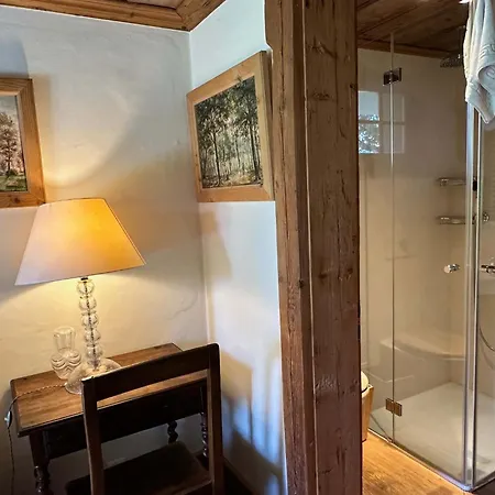 Villa Gem: Alps View Serene Pond Gstaad