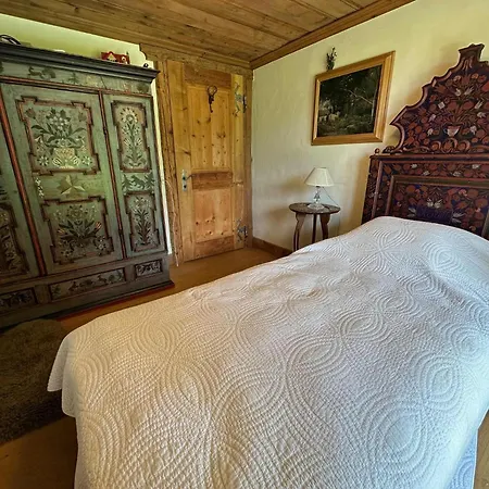 Gem: Alps View Serene Pond * Gstaad