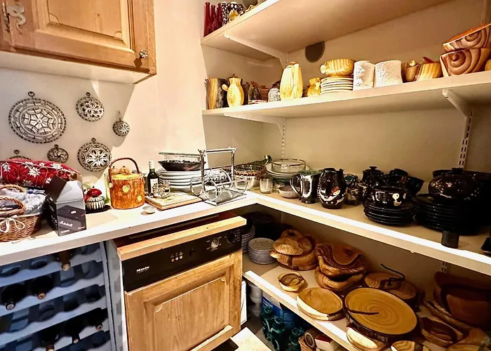 Villa Gem: Alps View Serene Pond Gstaad