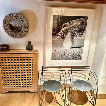 Gem: Alps View Serene Pond Villa *